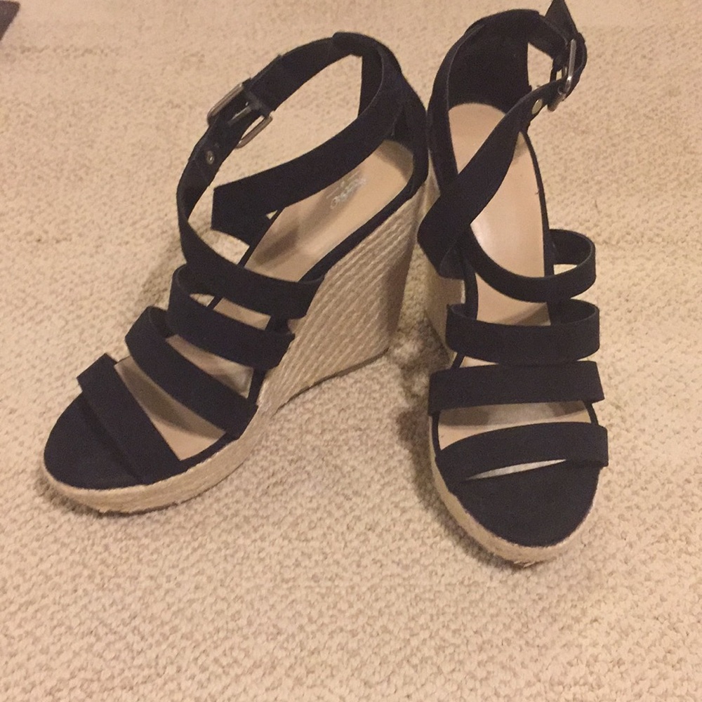 NWOT Mossimo Black Espadrille Wedges Sz 9